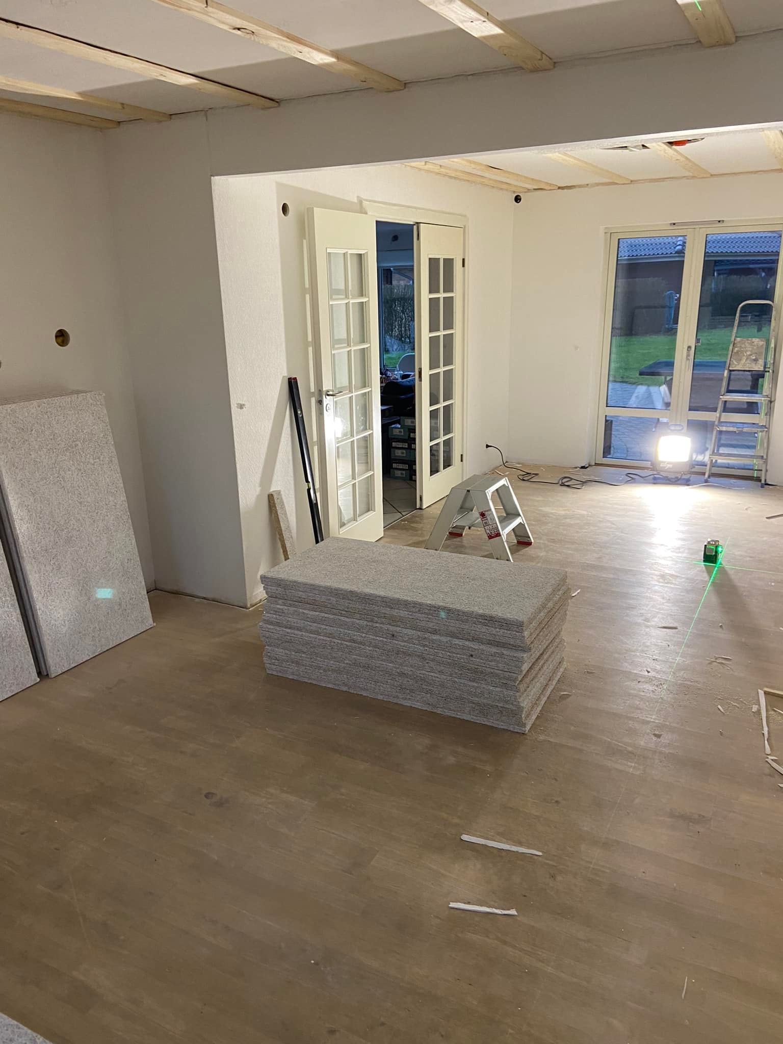 Igangværende renovering af stue i Aabenraa
